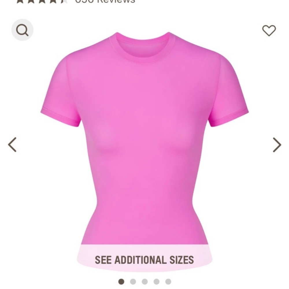 SKIMS fits everybody t shirt